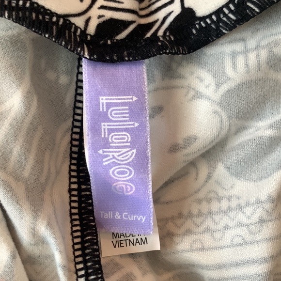 Women’s LuLaRoe Tall & Curvy Leggings Bundle- Mickey Mouse & Cute Patterns - Picture 8 of 10